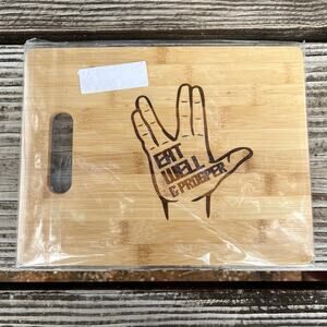 Star Trek Eat Well & Prosper Vulcan Cutting Board Totally Bamboo 11x8.25 New